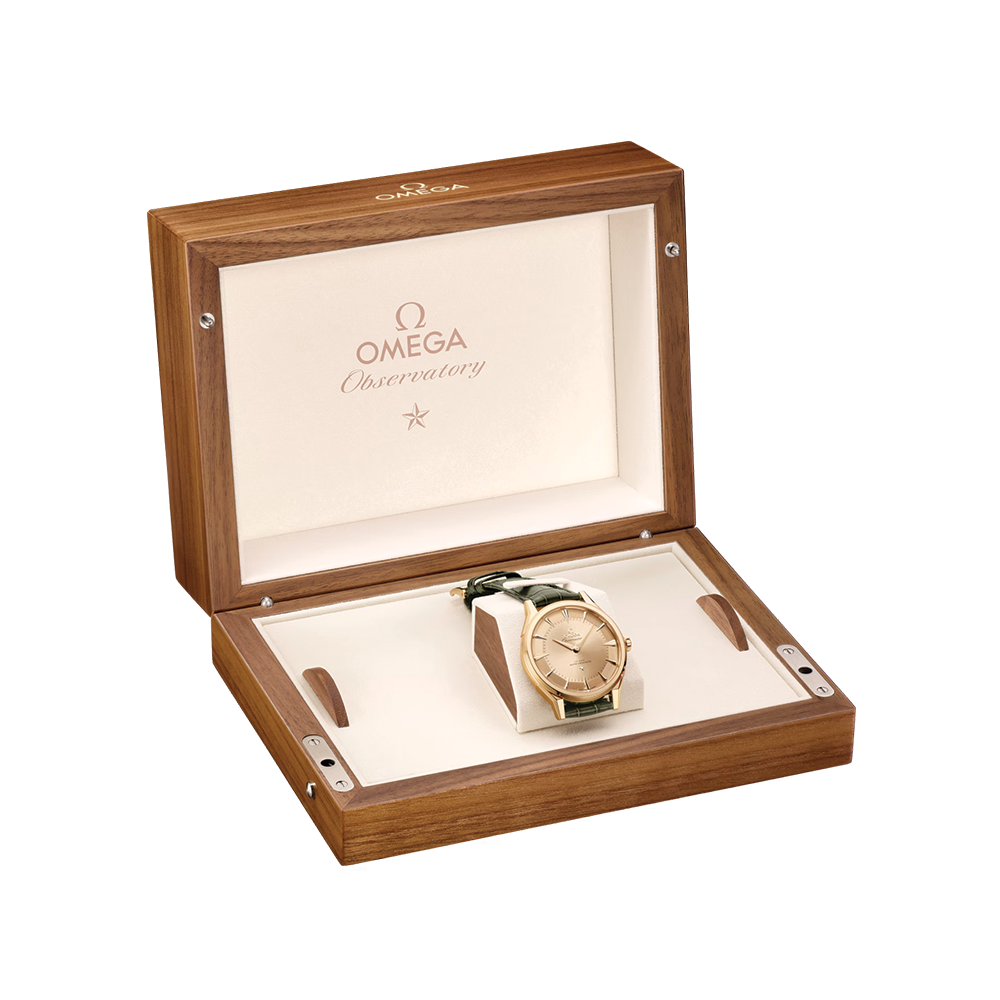 Constellation Observatory Moonshine™ Gold 39.4mm - Gold on Leather Strap