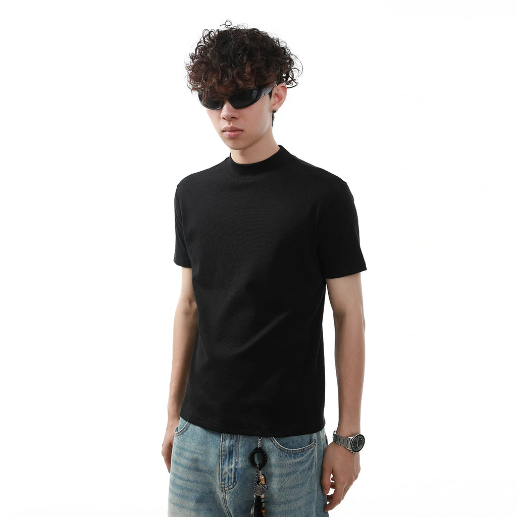 Wang Jiaer's trendy street style slim fit half high neck T-shirt with front shoulder, men's cleanfit, heavyweight solid color short sleeved boxy