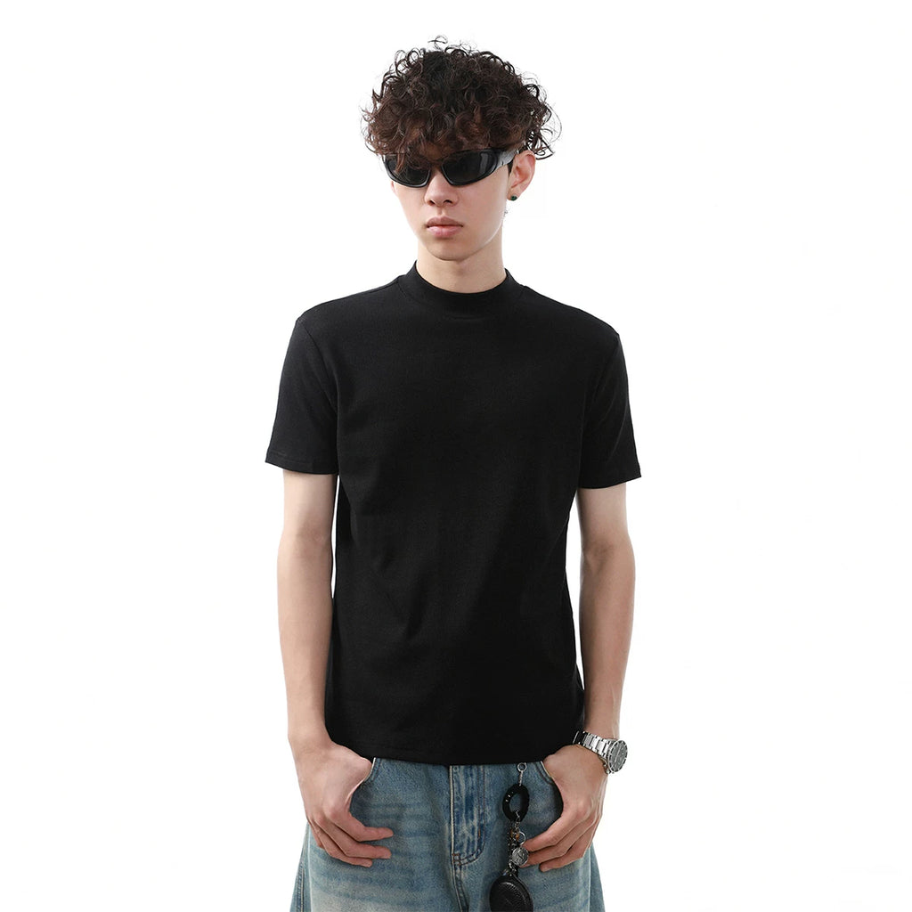 Wang Jiaer's trendy street style slim fit half high neck T-shirt with front shoulder, men's cleanfit, heavyweight solid color short sleeved boxy