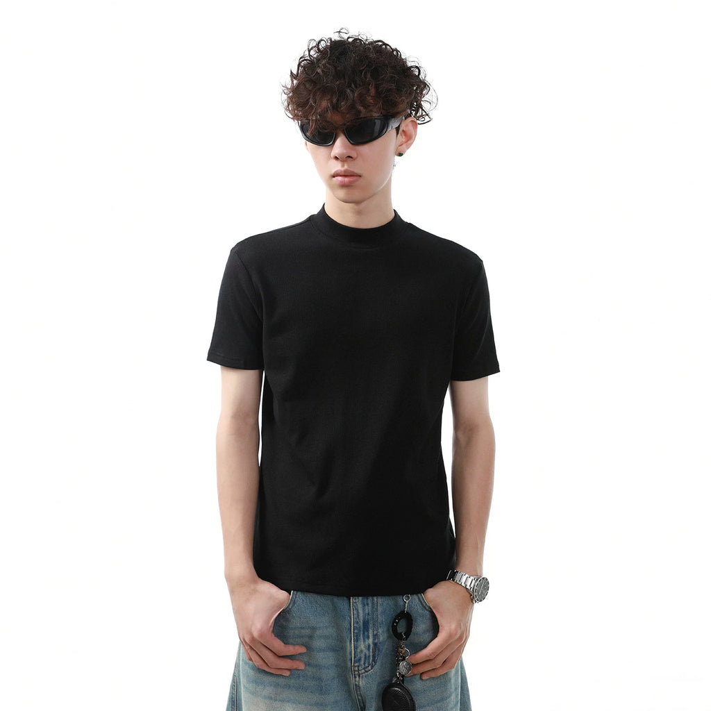Wang Jiaer's trendy street style slim fit half high neck T-shirt with front shoulder, men's cleanfit, heavyweight solid color short sleeved boxy
