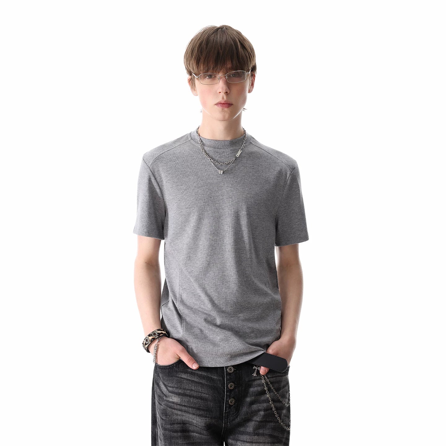 TREND ST summer slim fit elastic short sleeved T-shirt for men and women, simple and short style, small neckline, shoulder length top