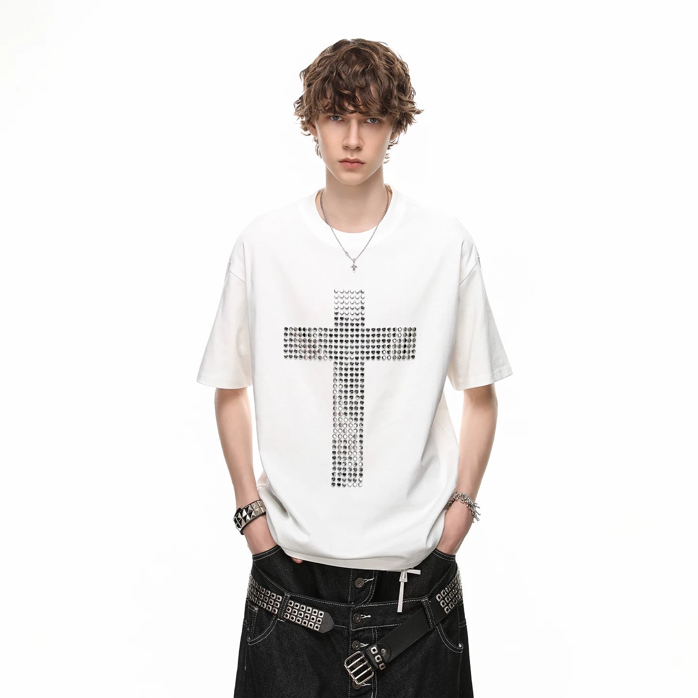 American street design, rivet cross, pure cotton T-shirt, short sleeved men's cleanfit, loose couple half sleeve