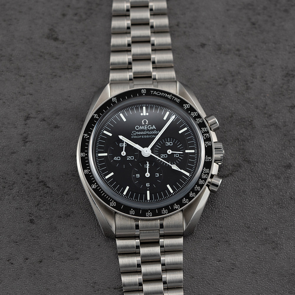 Speedmaster Moonwatch Professional Sapphire 42mm - Black on Bracelet
