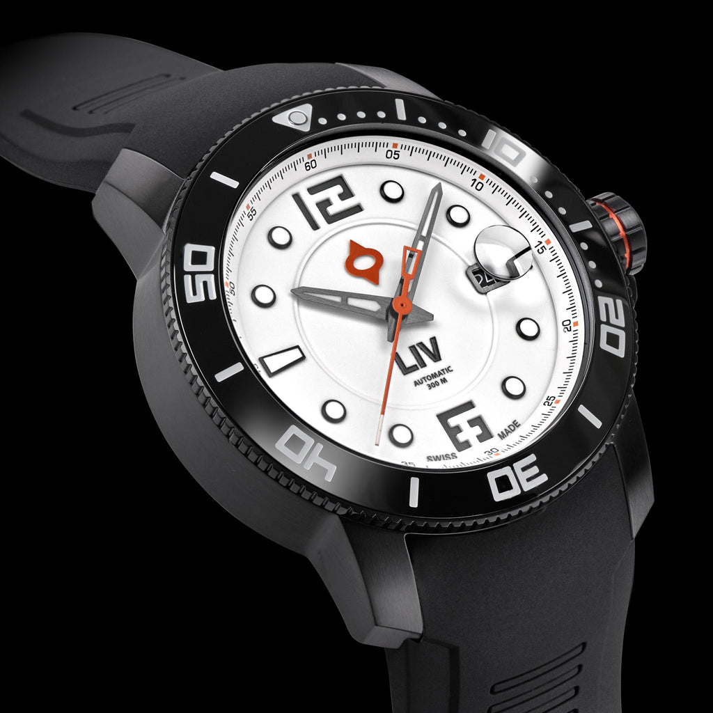 GX-Diver's 44mm Black Full Lume