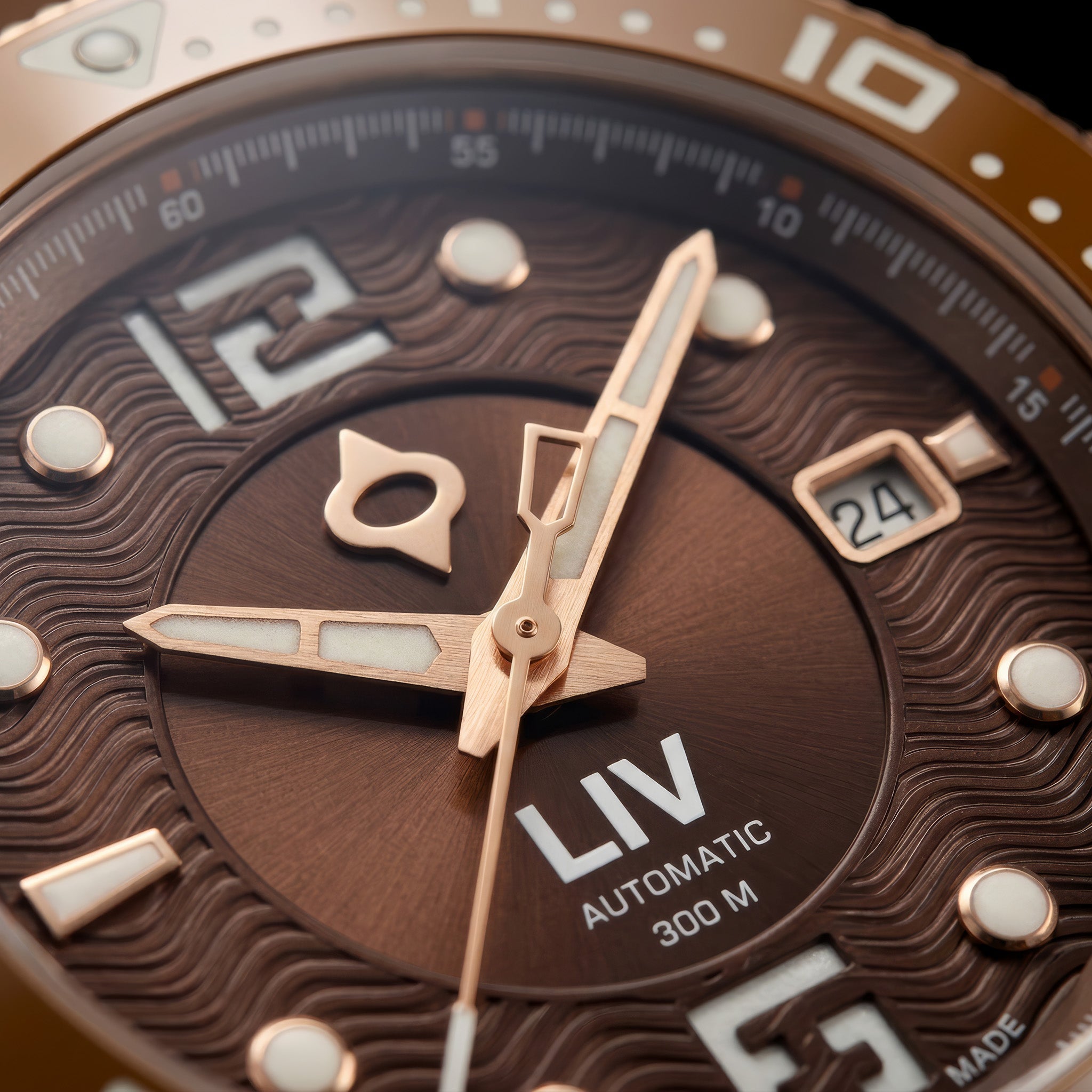 NEW! GX-Diver's 41mm Dark Bavarian Rose Fusion