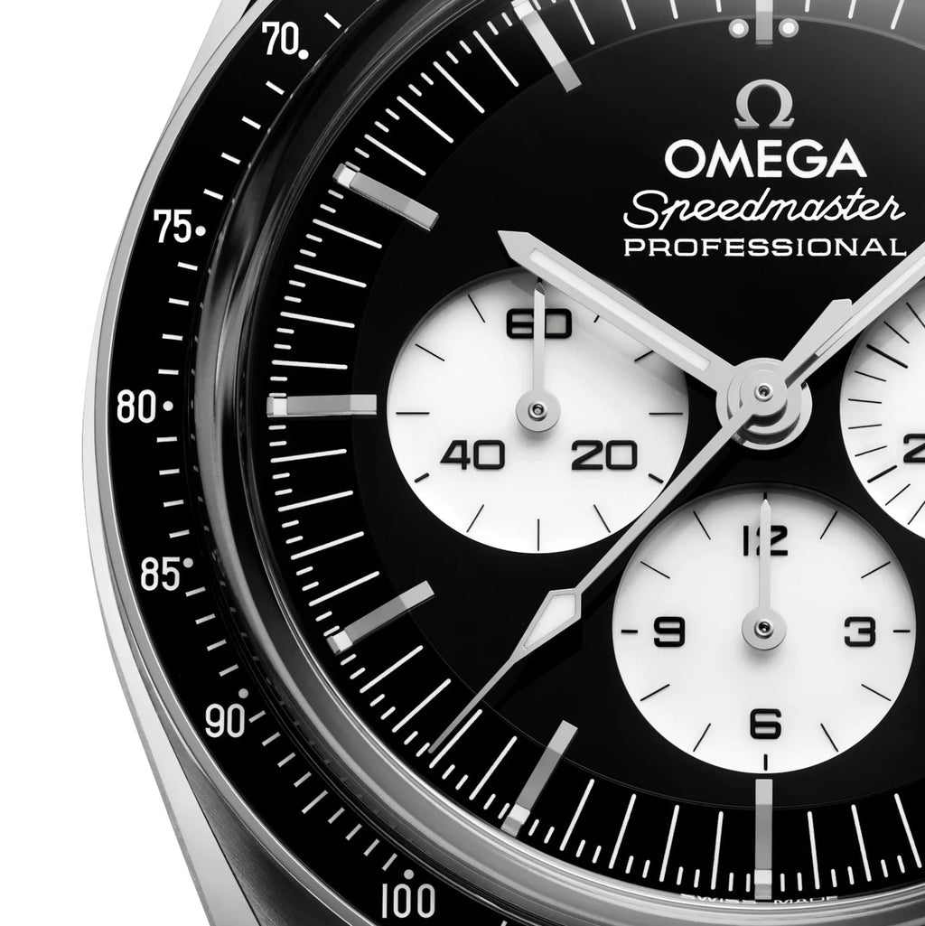Speedmaster Moonwatch Professional "Reverse Panda" 42mm - Black on Bracelet